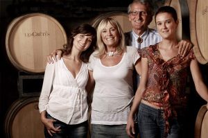 405795_241506499258922_1271372397_n