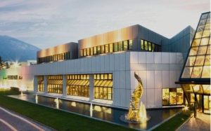 490x306xcantina-ferrari-trento-1-490x306.jpg.pagespeed.ic.pW5A2sUfZx