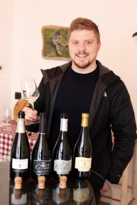 28516263_10208363456363666_107017914670306073_o