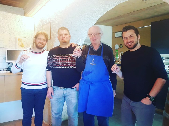 610ED12A-0480-4C5B-B907-961A8404275D